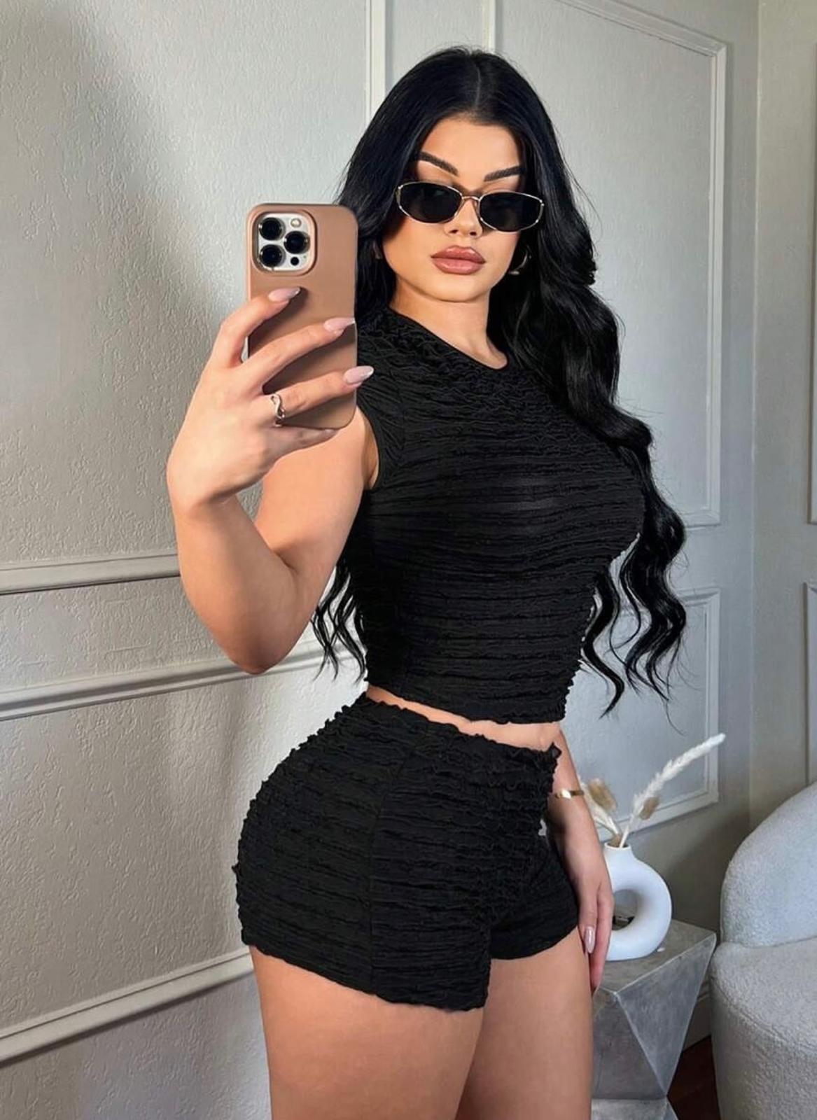 Wanda love short set