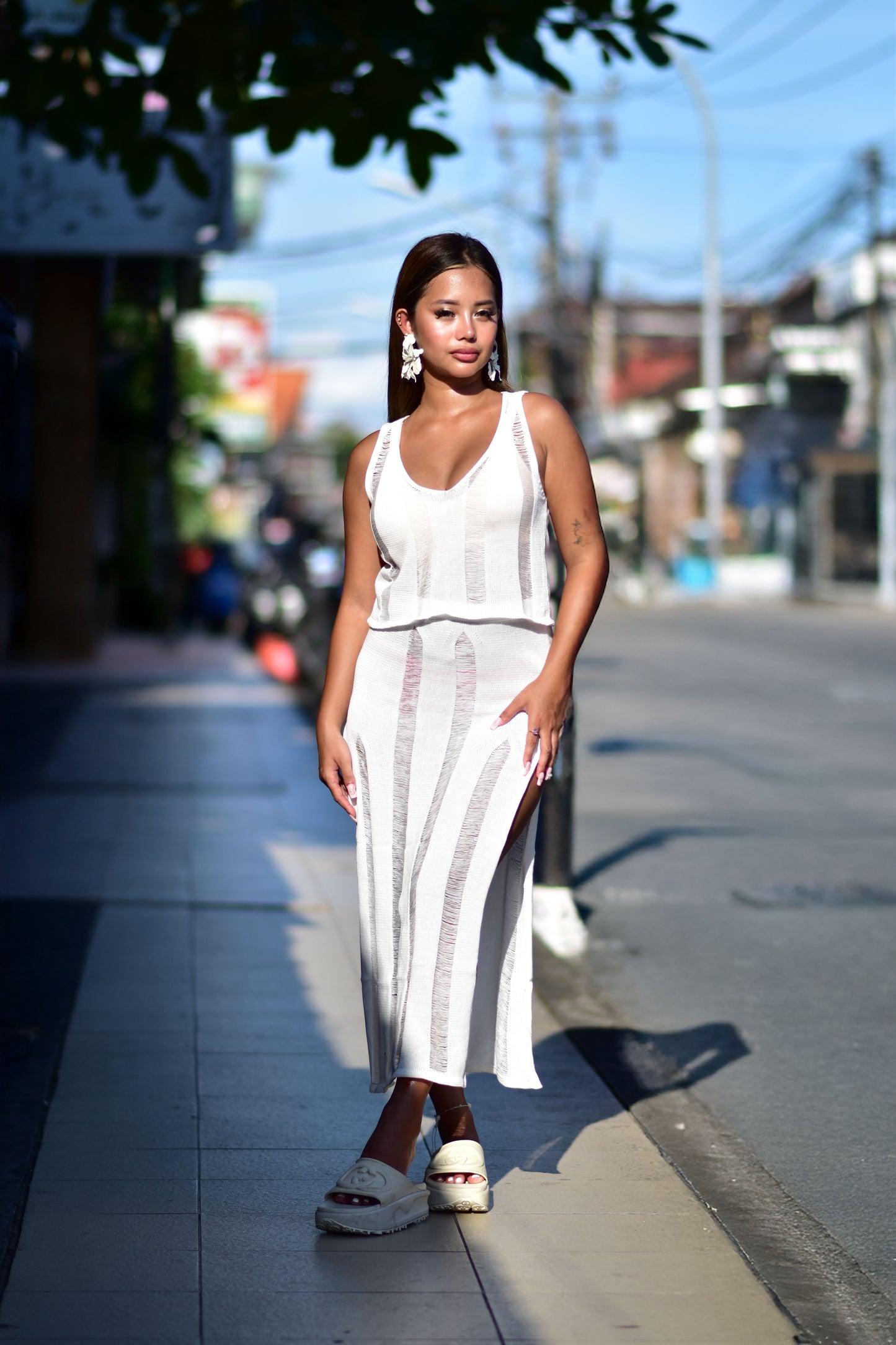 Stay White With Chelsea Open Leg Long Skirt Set