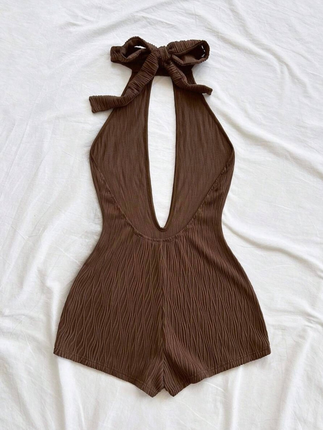 UCVOGUE let’s jump in to the season with sexy short jumpsuit style