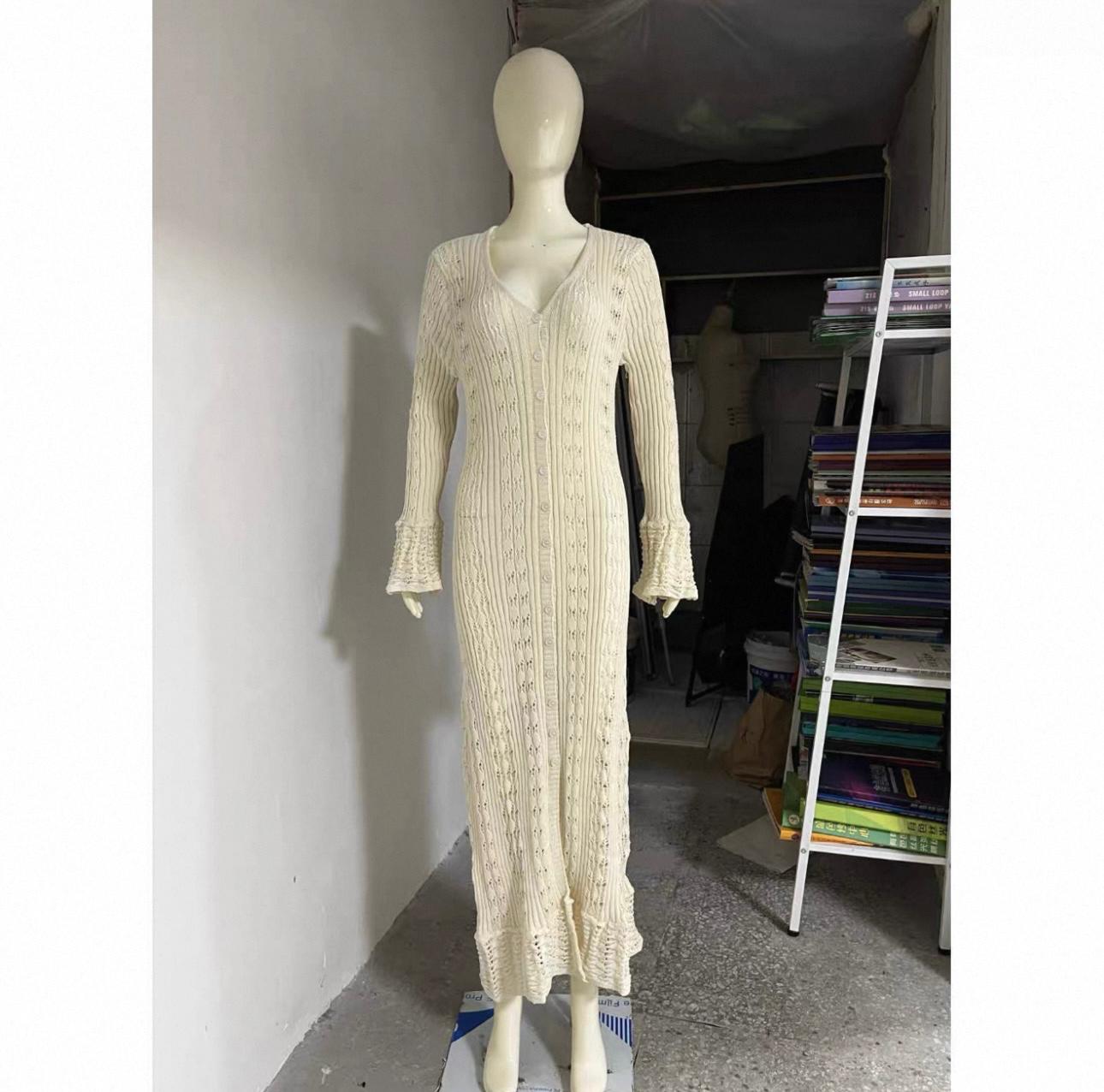 UCVOGUE French holiday style hollow sleeve wool at casual long