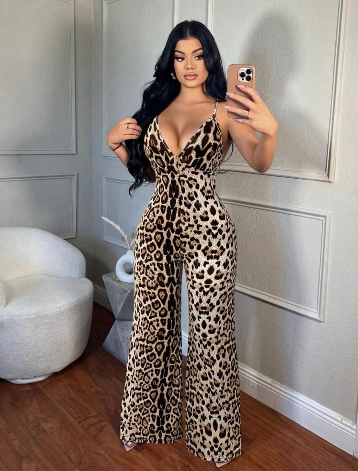 UCVOGUE V- Neck Jumpsuit