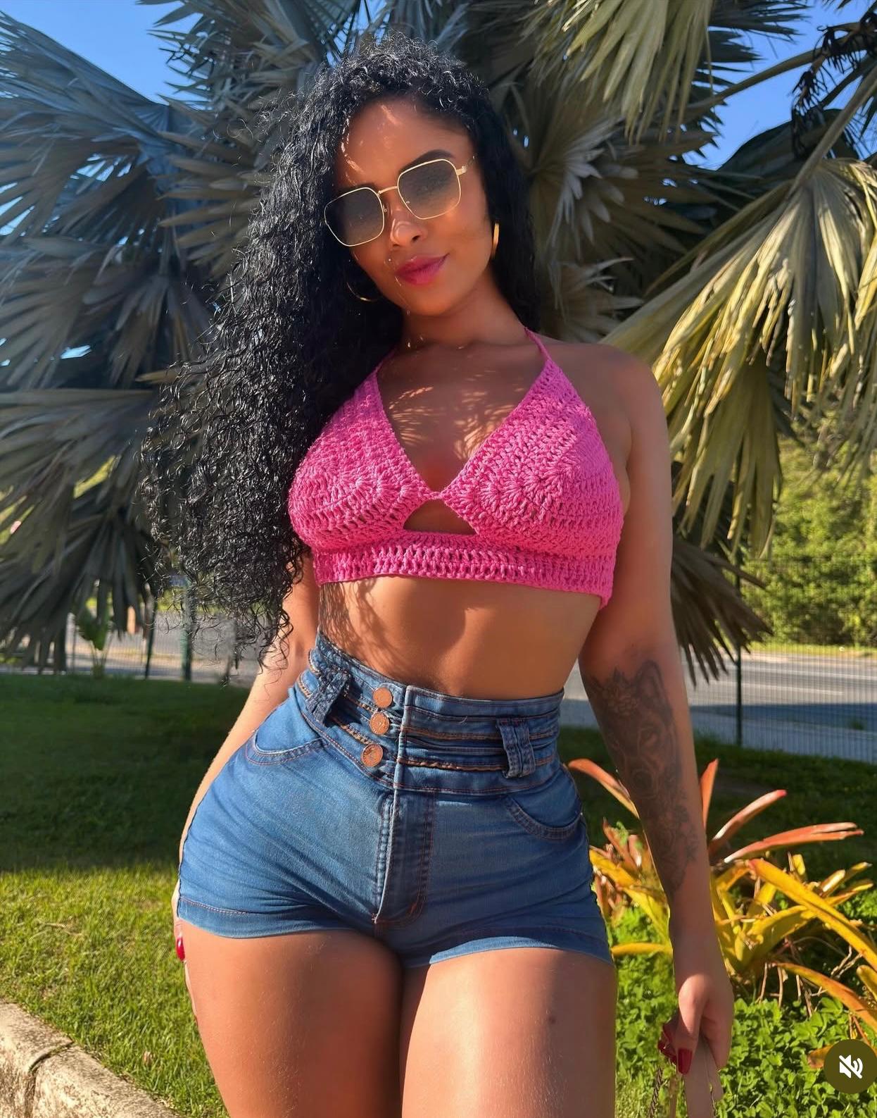 UCVOGUE handmade crochet top