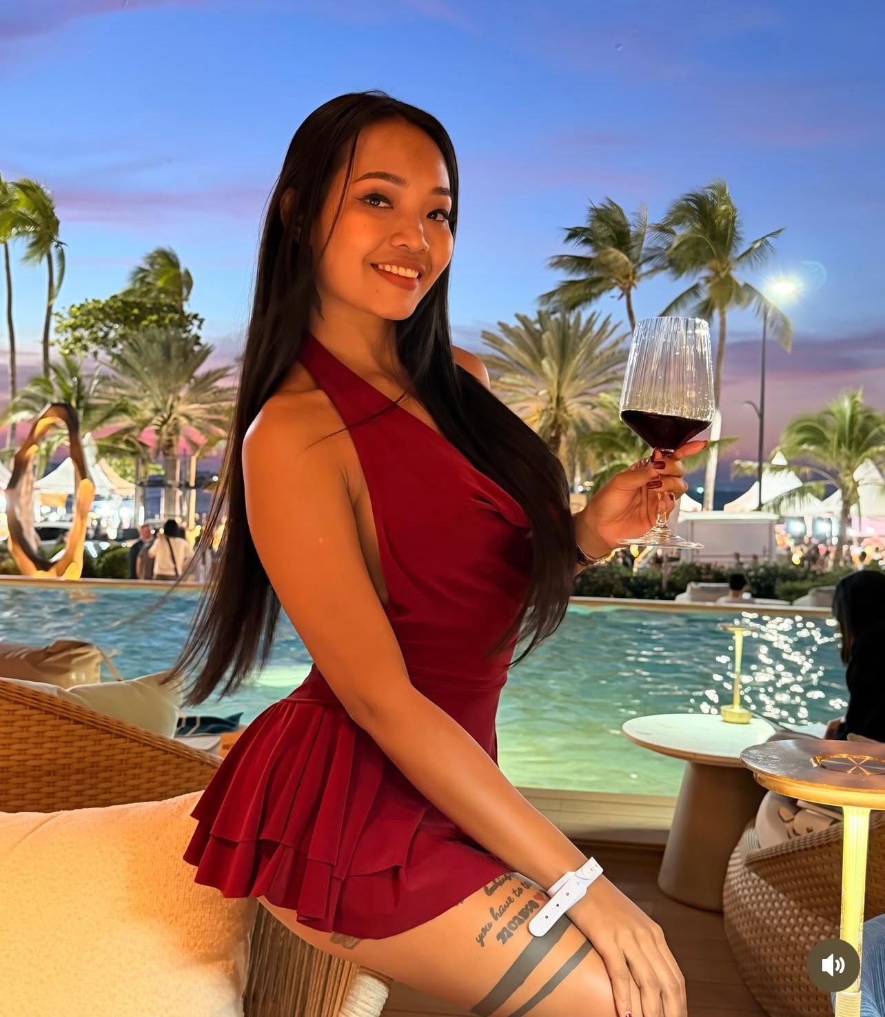 UCVOGUE Passion Red Mini Dress