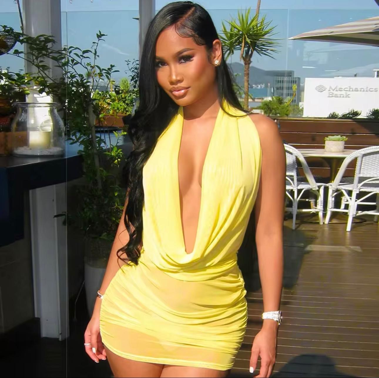 UCVOGUE Holidays V- neck halter top & Mesh skirt short set