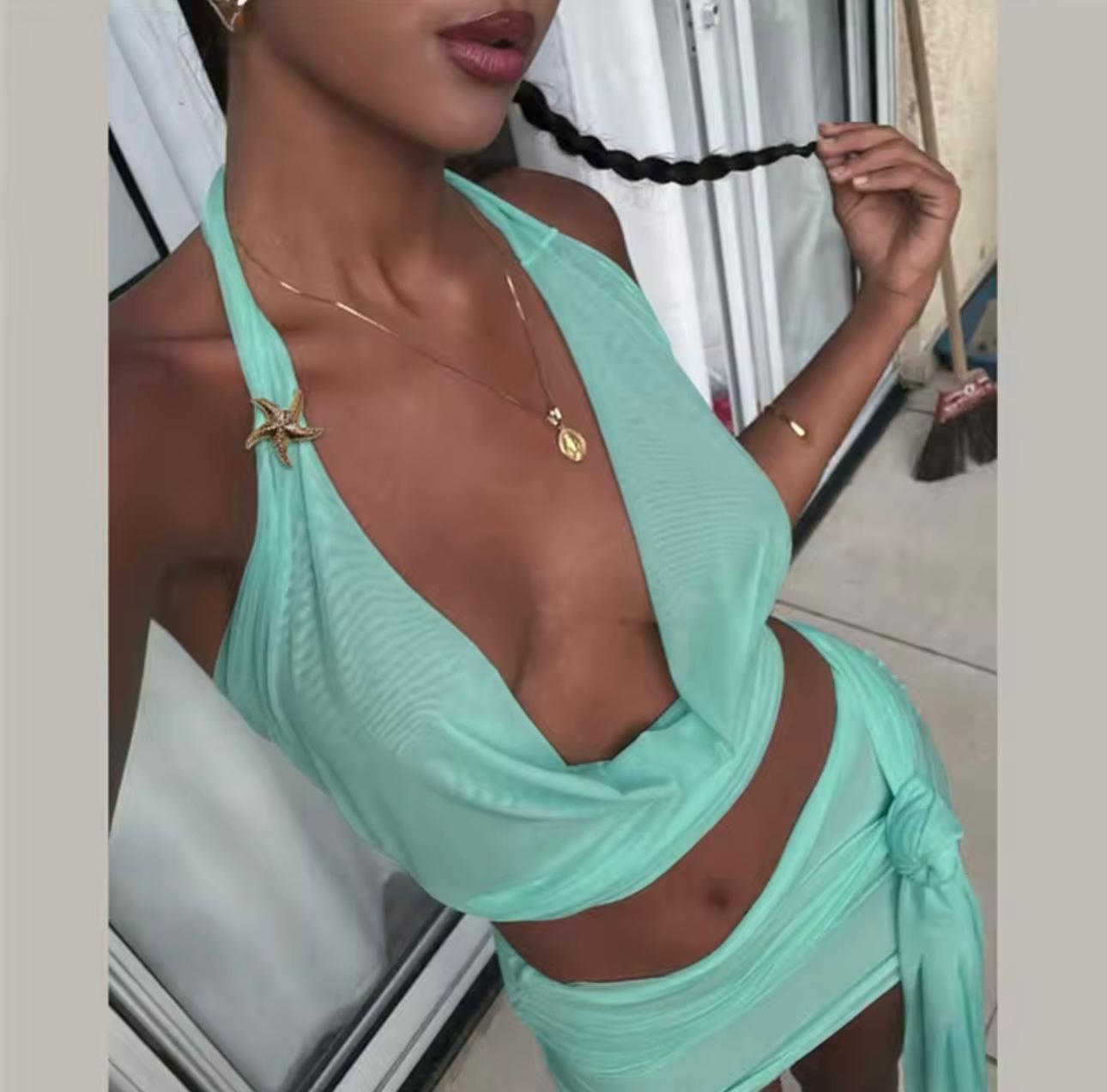 UCVOGUE Aquafina Matching vibes set