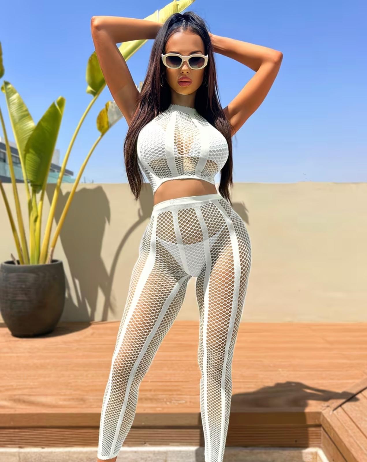 Woman’s mesh style