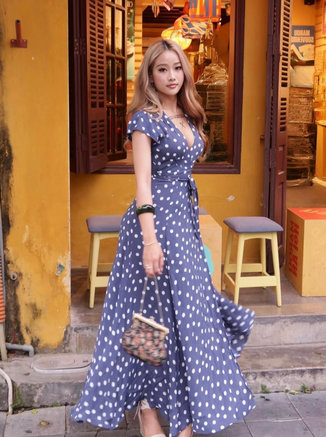 UCVOGUE Dots  open split Maxi dress