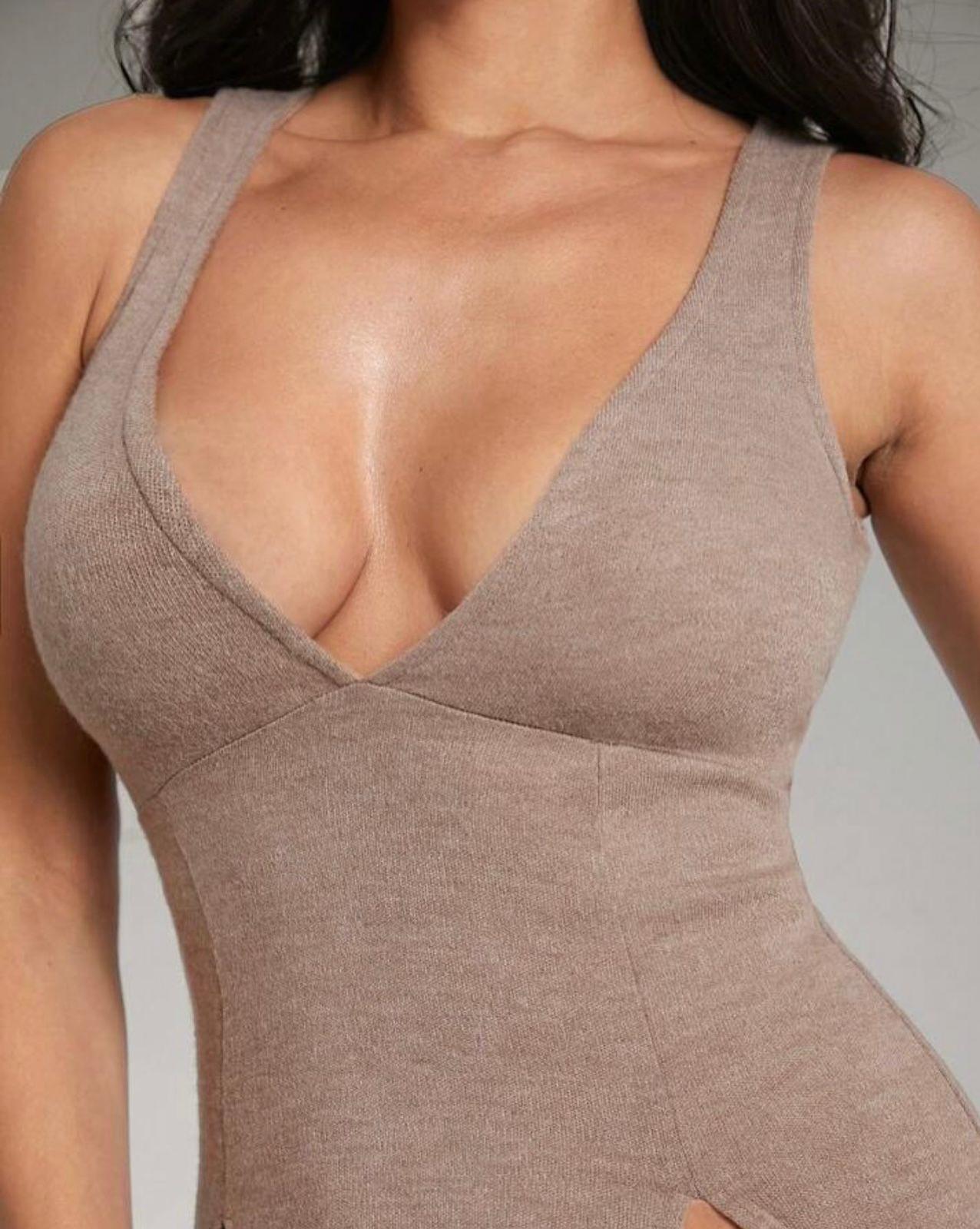 Jazmin open split Maxi style