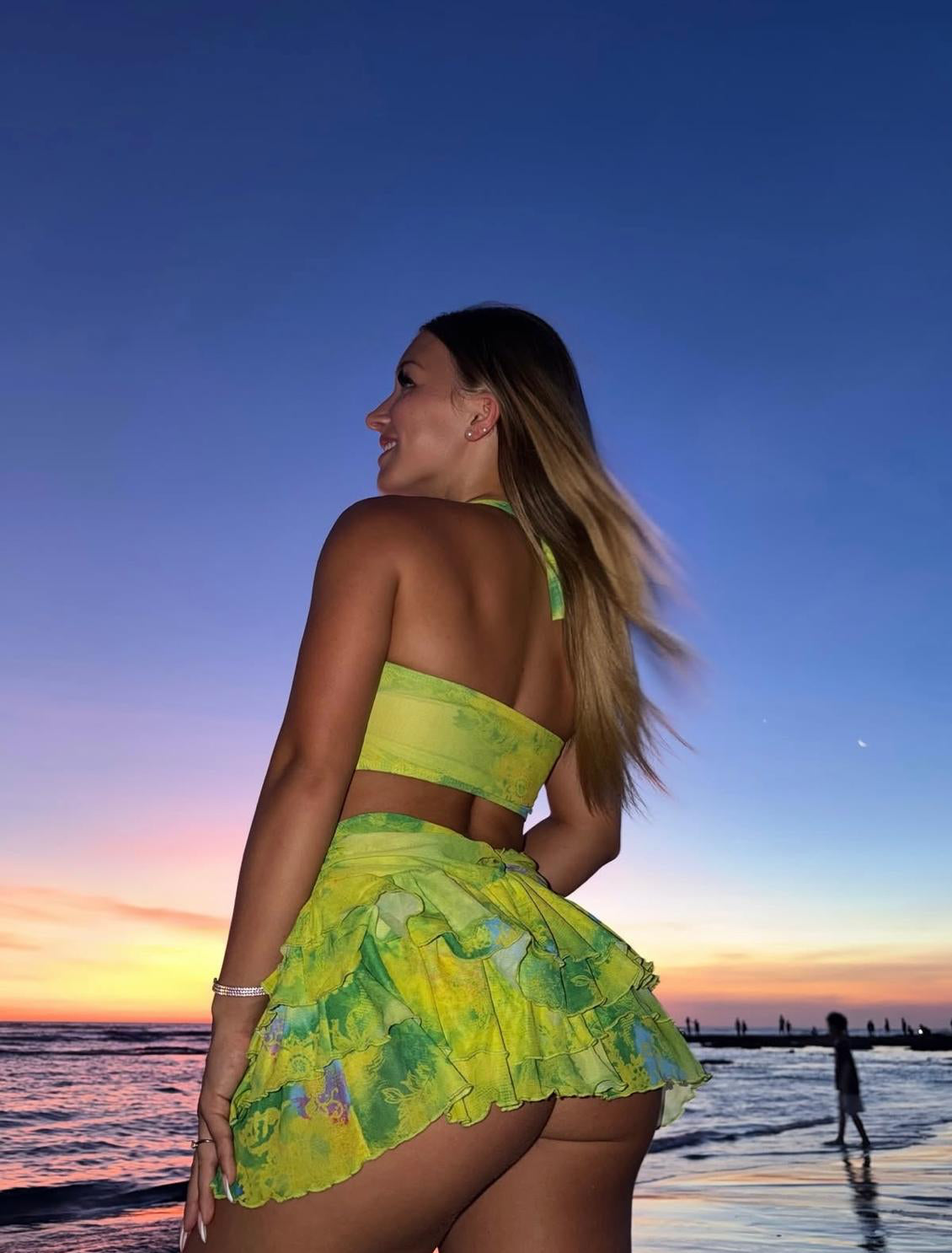 UCVOGUE sunset bali time matching skirt set