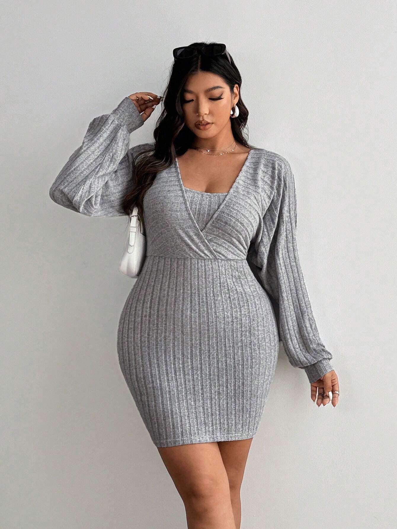 Fake two-piece slimming short skirt set