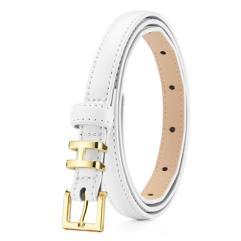 A sweet Lady's Slim Belt Adorns A Damp Trouser Belt