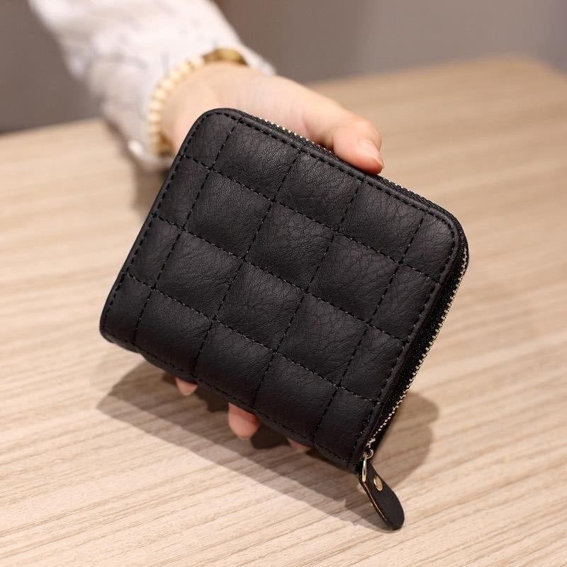 Short Wallet With Zipper And Pocket