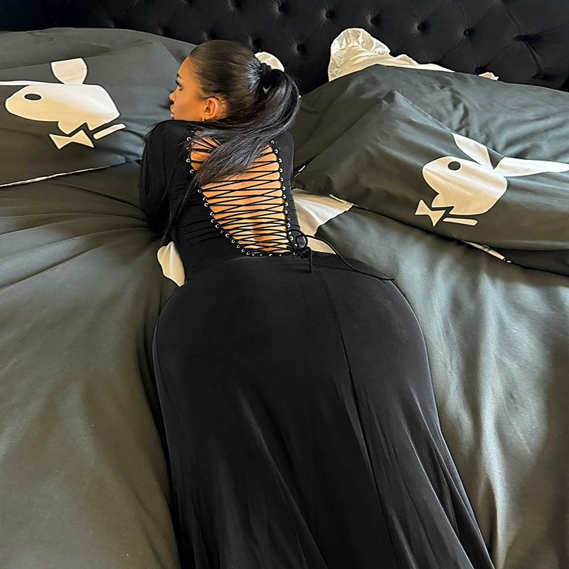 Long dress with two different wearing styles