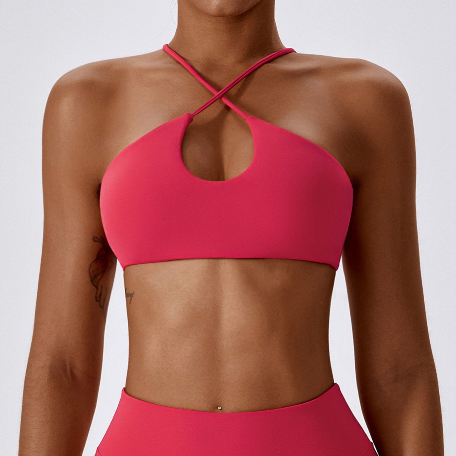 Quick Dry Sports Bra With Crossed Straps