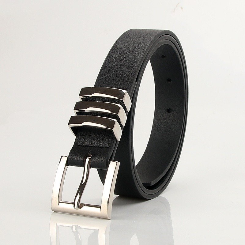 Elegant Belt With Three Silver Grip Lines