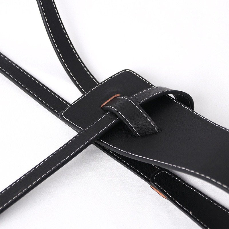 Wide Belt With Knot