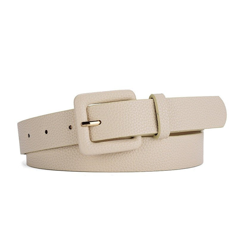 Elegant Belt With Colored Buckle