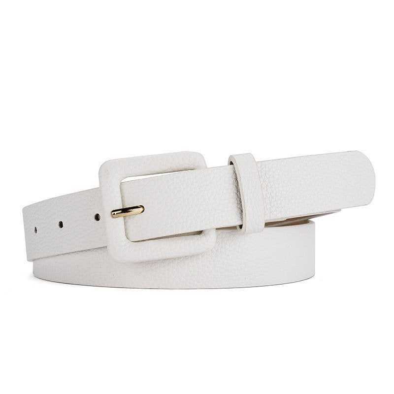 Elegant Belt With Colored Buckle