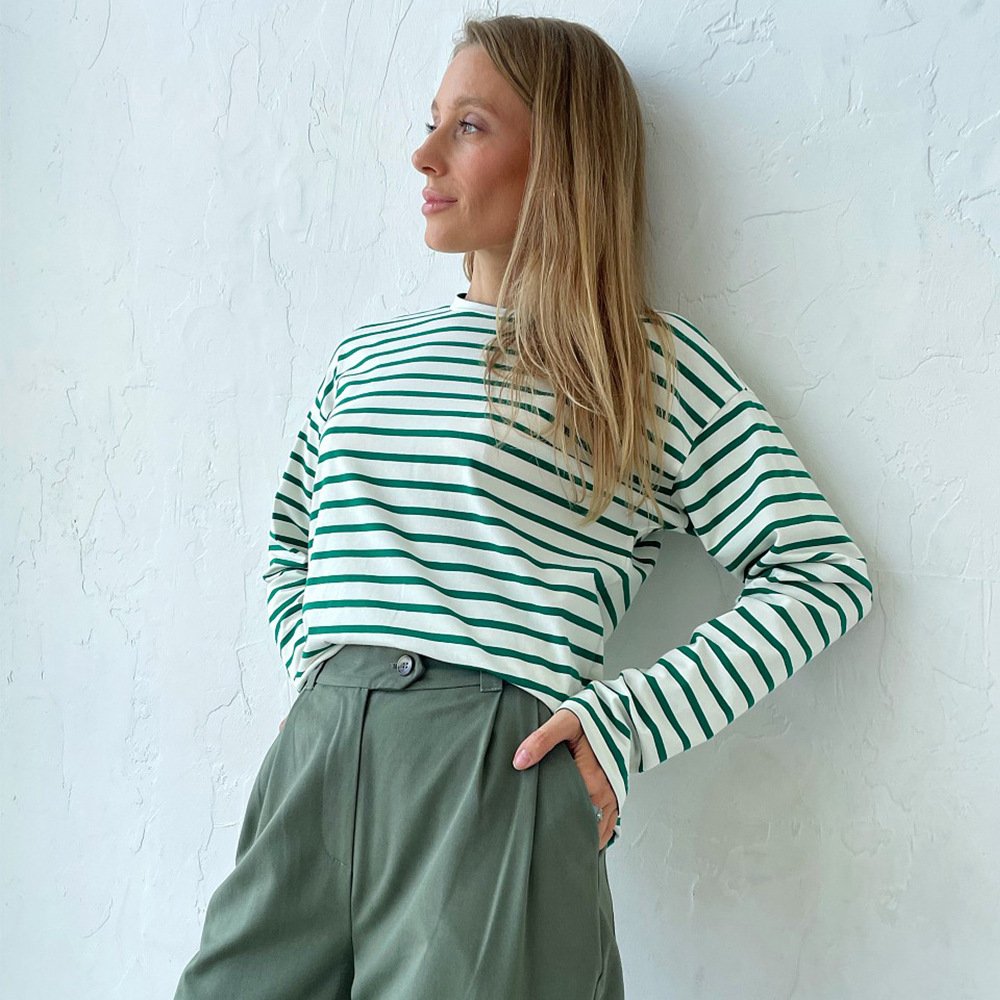 Hana Striped Top With Round Neck
