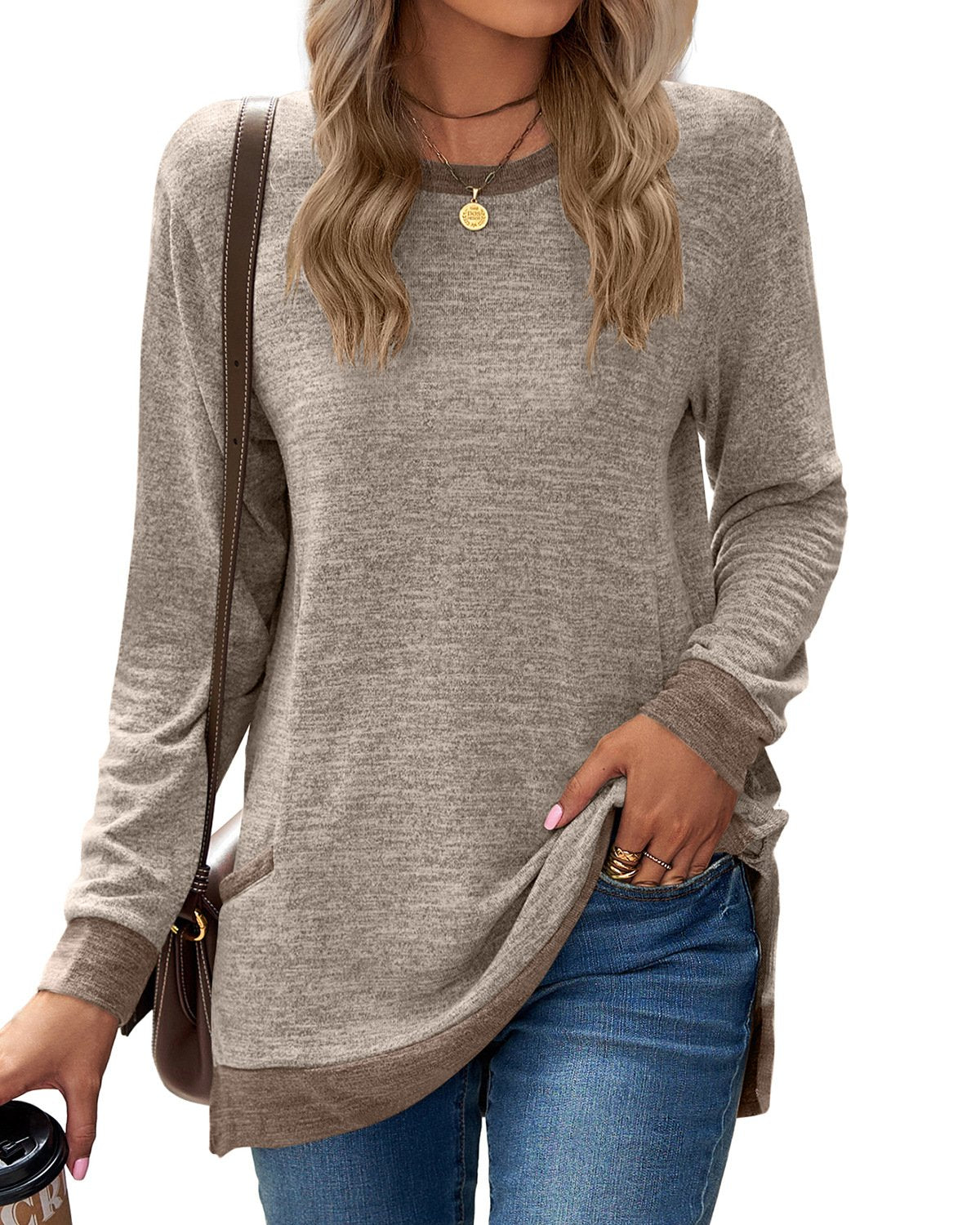 T-Shirt With Round Collar And Matching Color Pockets And Long Sleeves