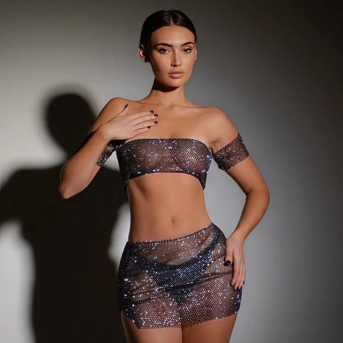 Santa Monica tube chain short skit set