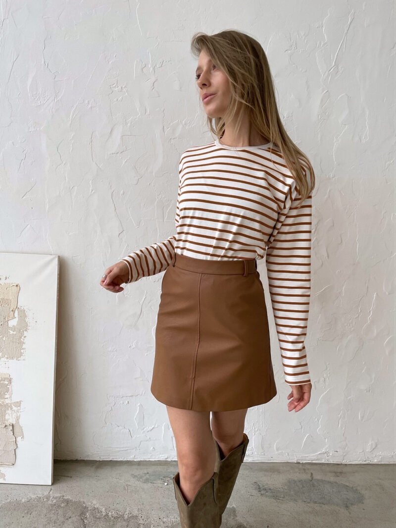 Striped Top With Round Neck - Image 10